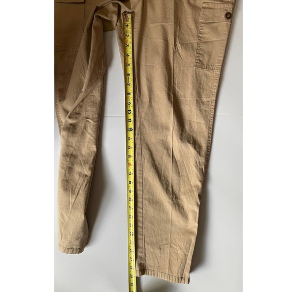 L. L. Bean Classic Fit Cargo Utility Khaki Pants Size 16 - Picture 9 of 11